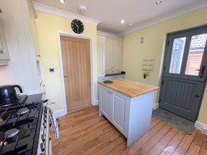 Western Road- click for photo gallery